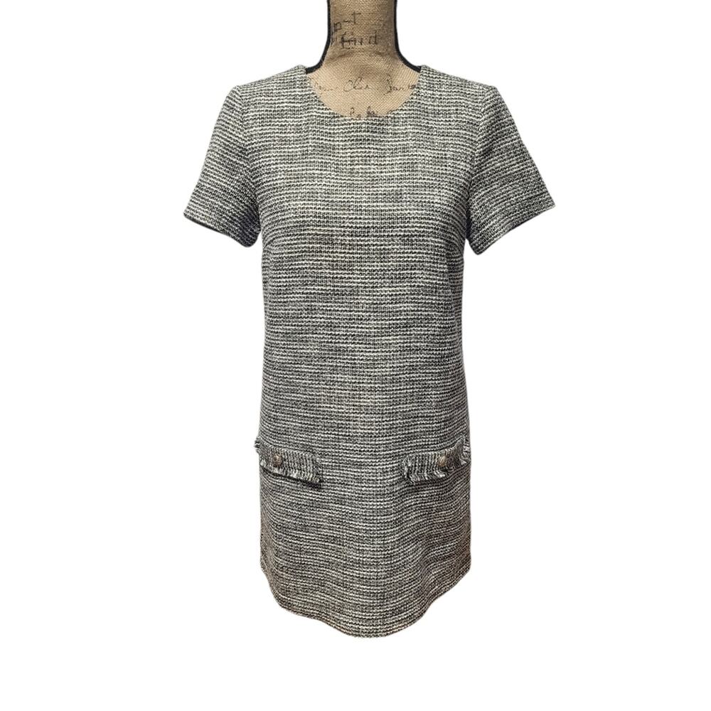 H&M short sleeve neutral tweed shift dress with pockets, size 6